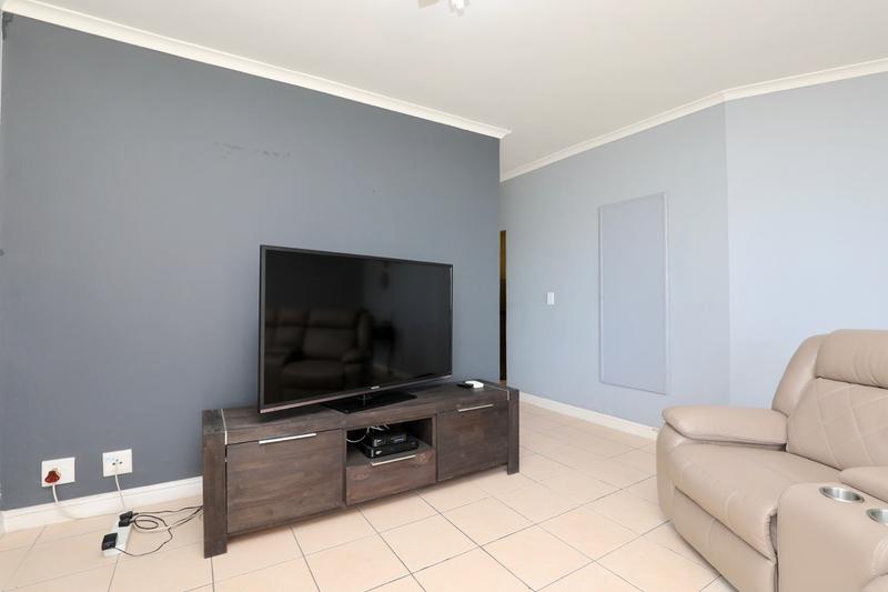 2 Bedroom Property for Sale in Strand South Western Cape